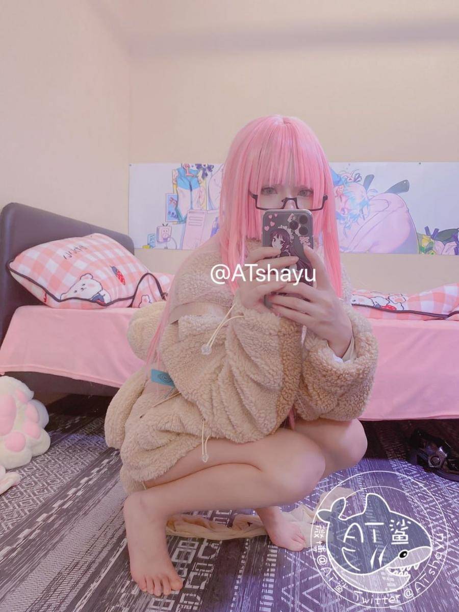5d23573b8bdfb-0