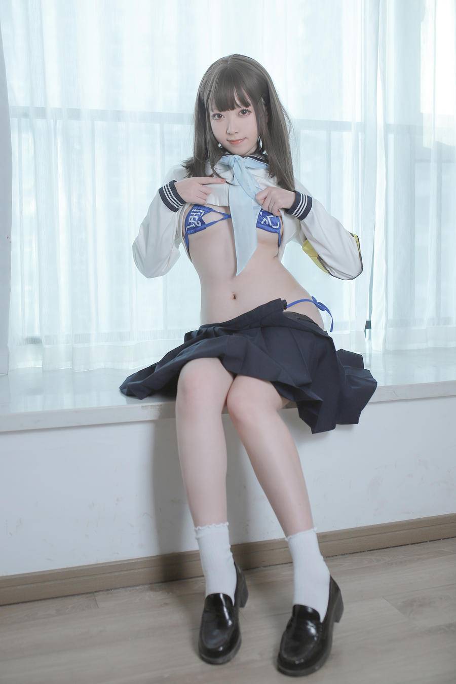 6bf63ed364d72-0_1