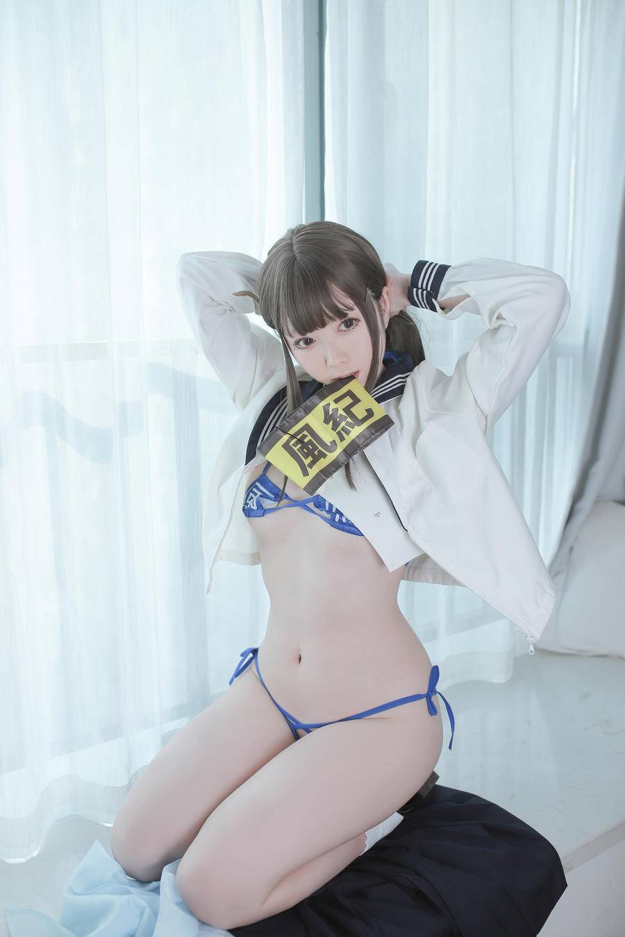 cfe58517f11c2-0_1