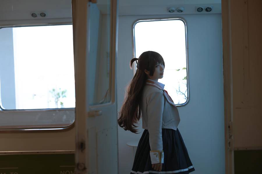 37327a81a7281-0
