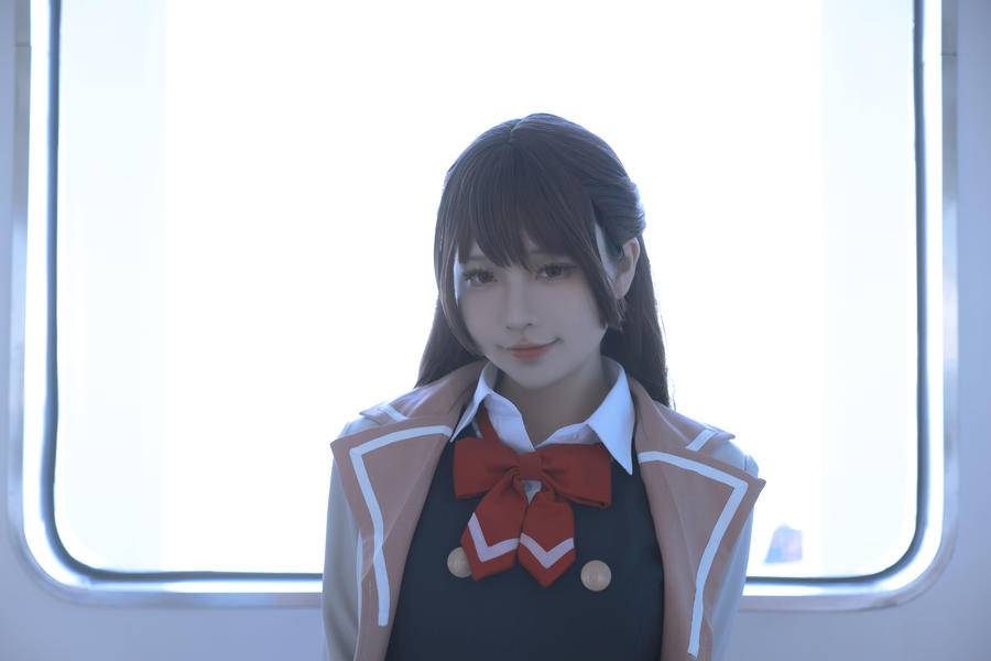 374767f3b49b3-0