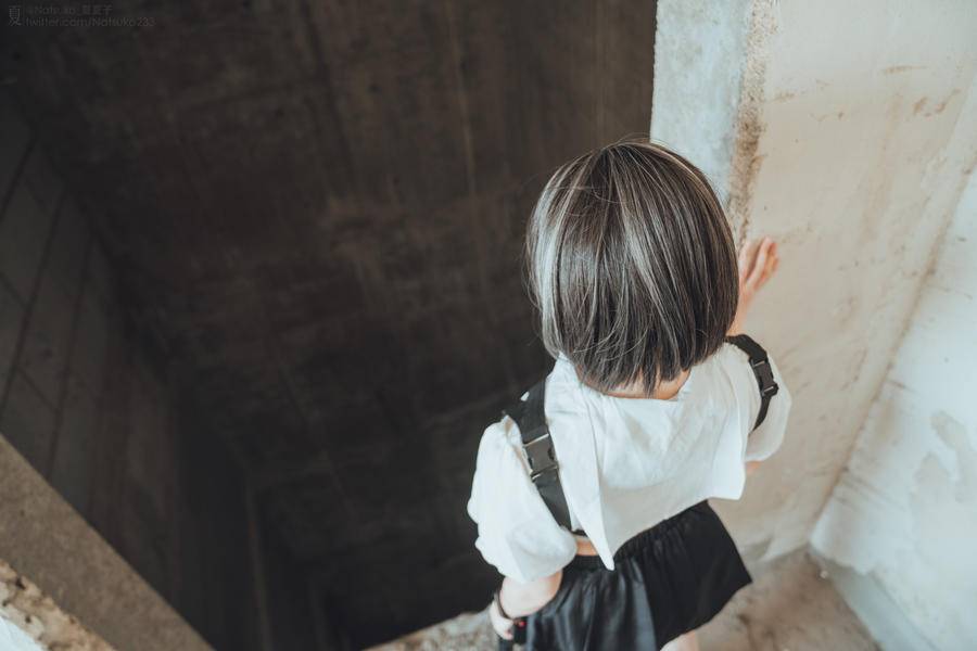 8f8c9235e57fd-0