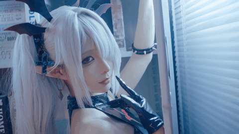 1cb498240c64f-0