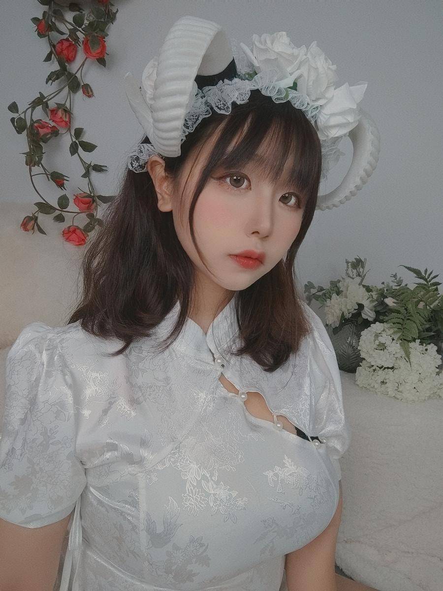 0b9560888fb4a-0