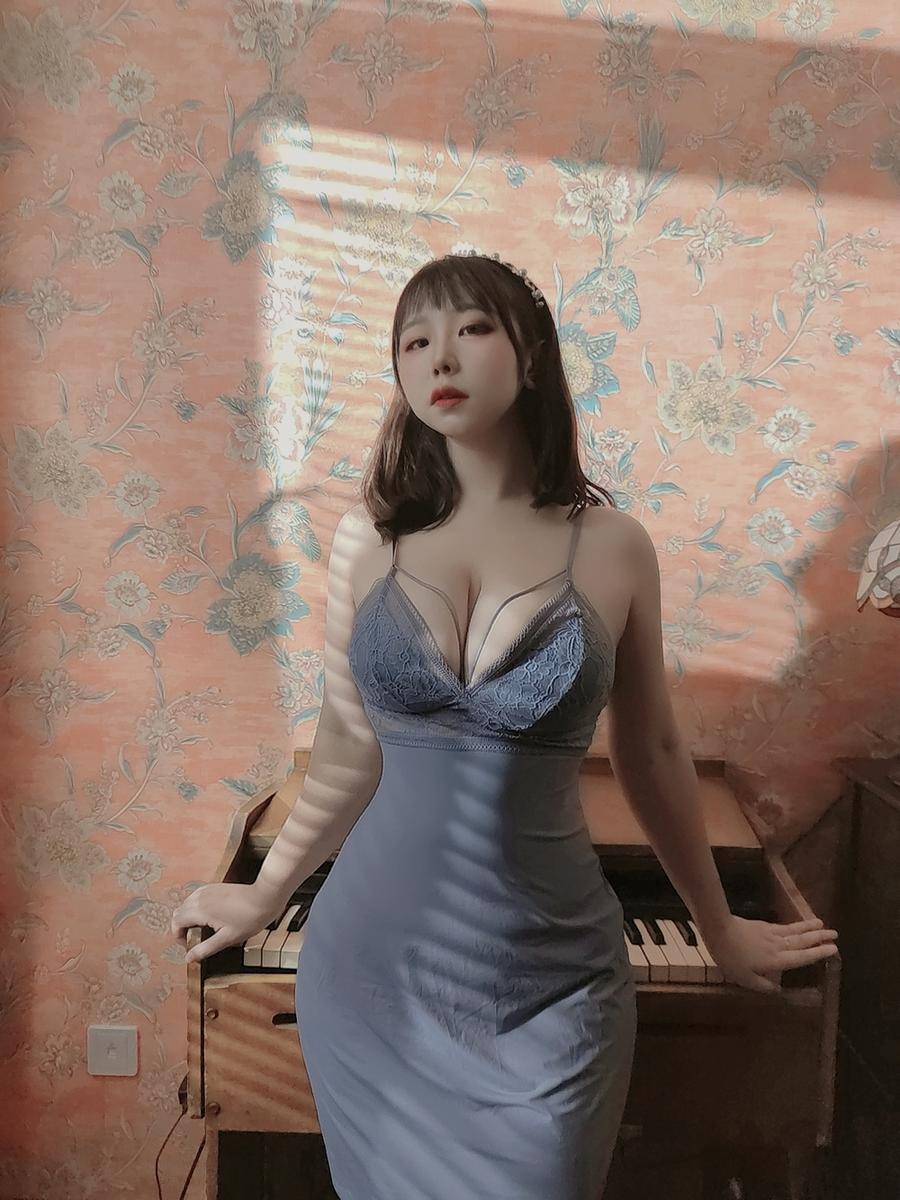 8091d0633c5ff-0