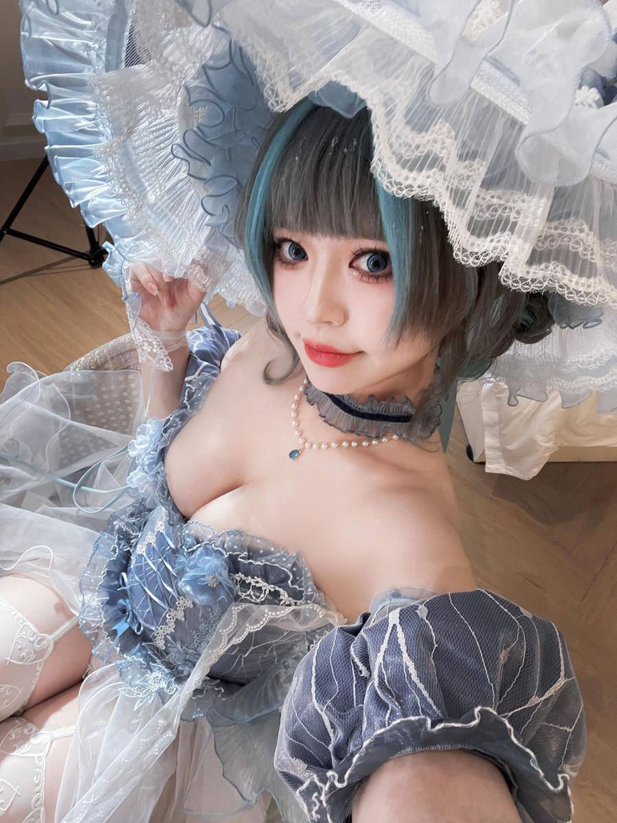 0f7b4b21445ab-0
