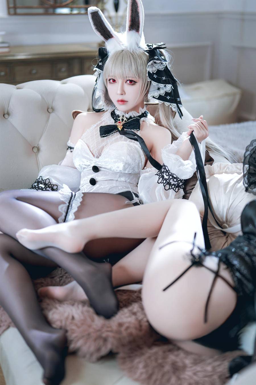 17338a7d5535a-0_1