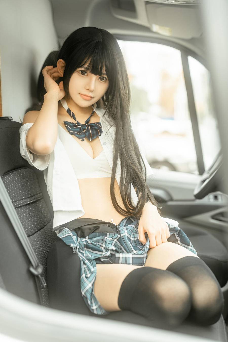 1e9654b143a04-0_1
