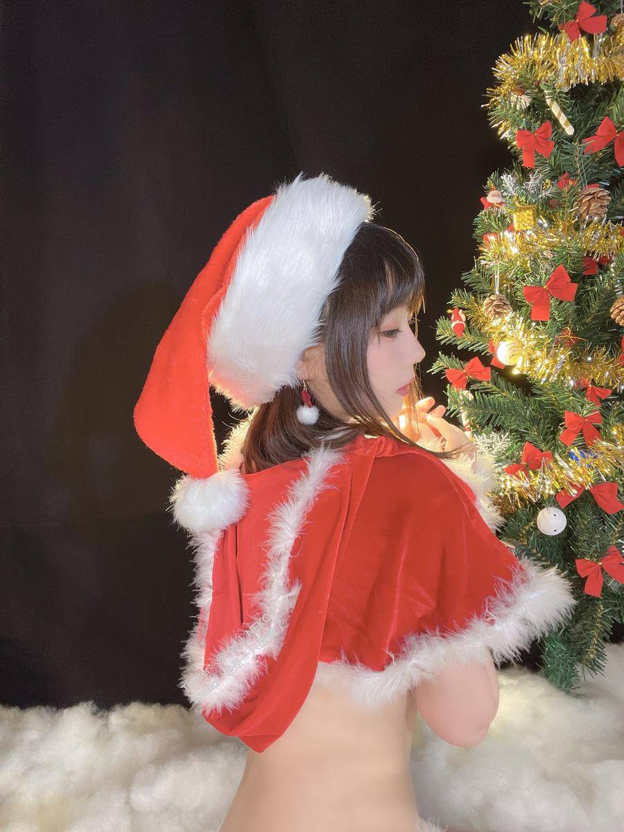 4702db293b1d8-0