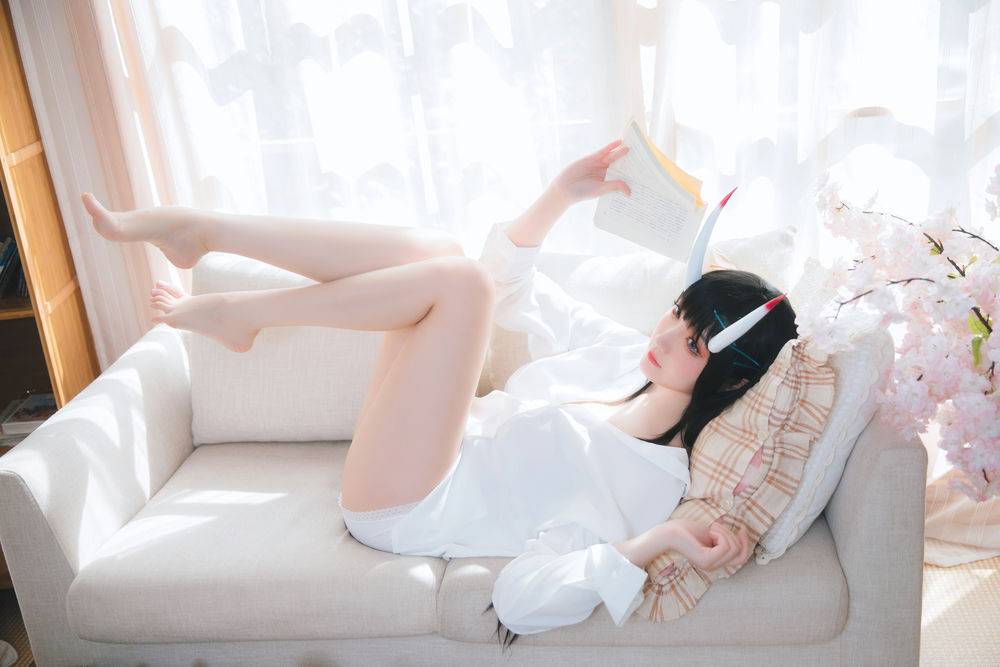 961751f812f80-0