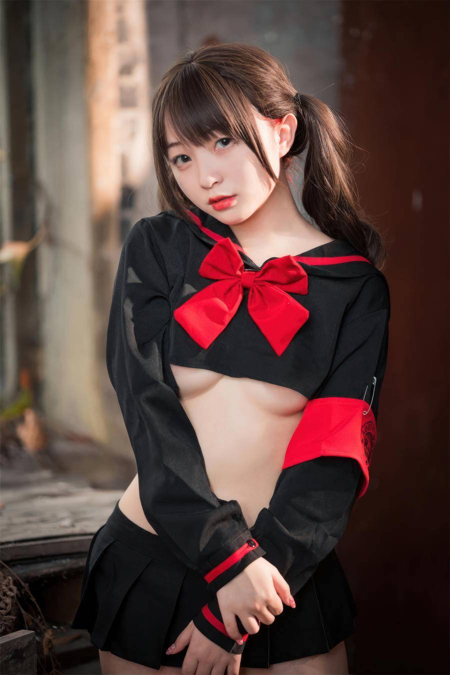 c404982f4ef79-0