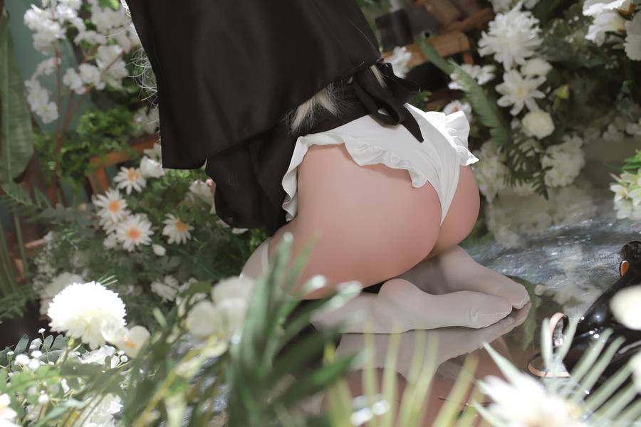 c962cca7b0181-0_1