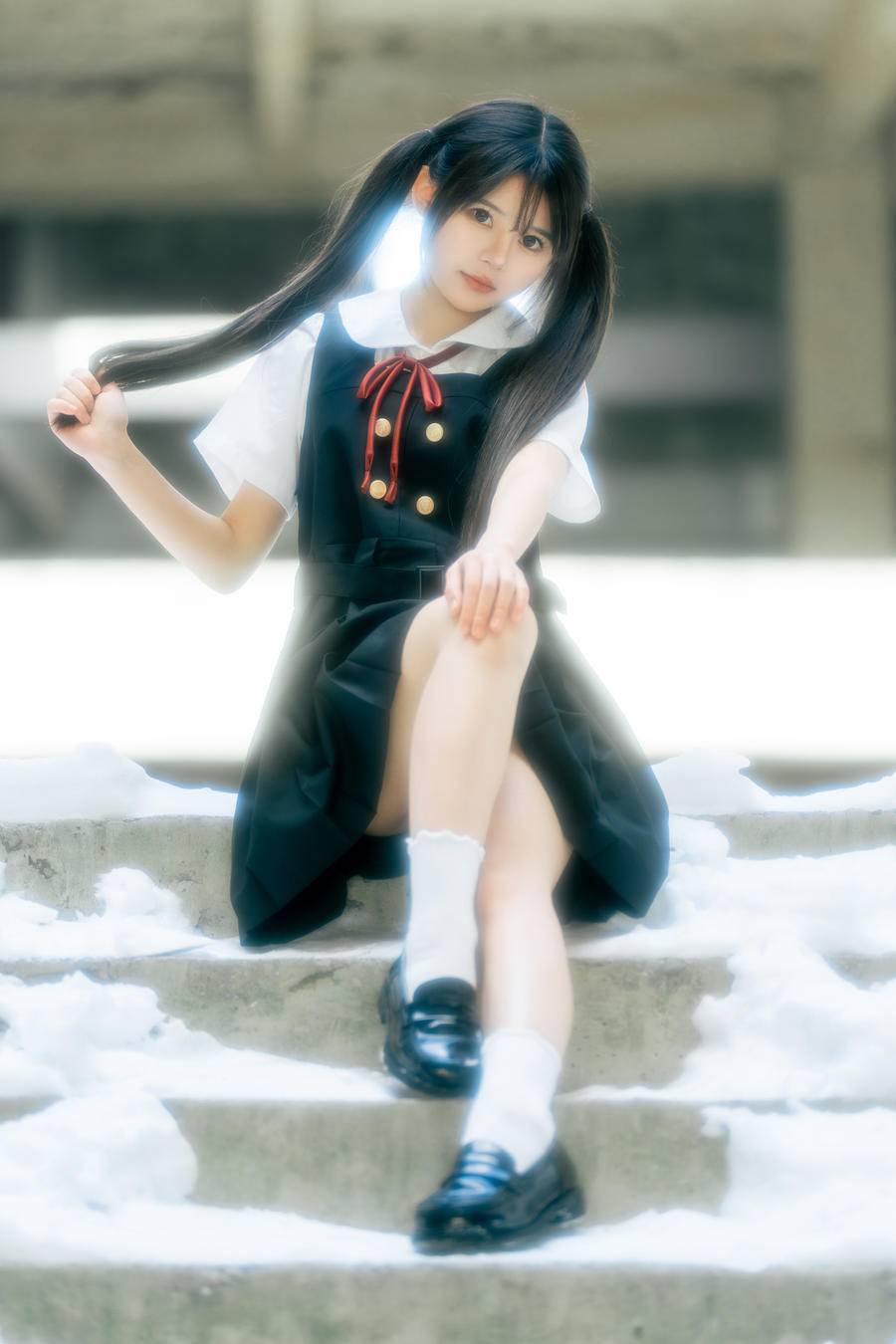 e2b8c7ff3961a-0_1