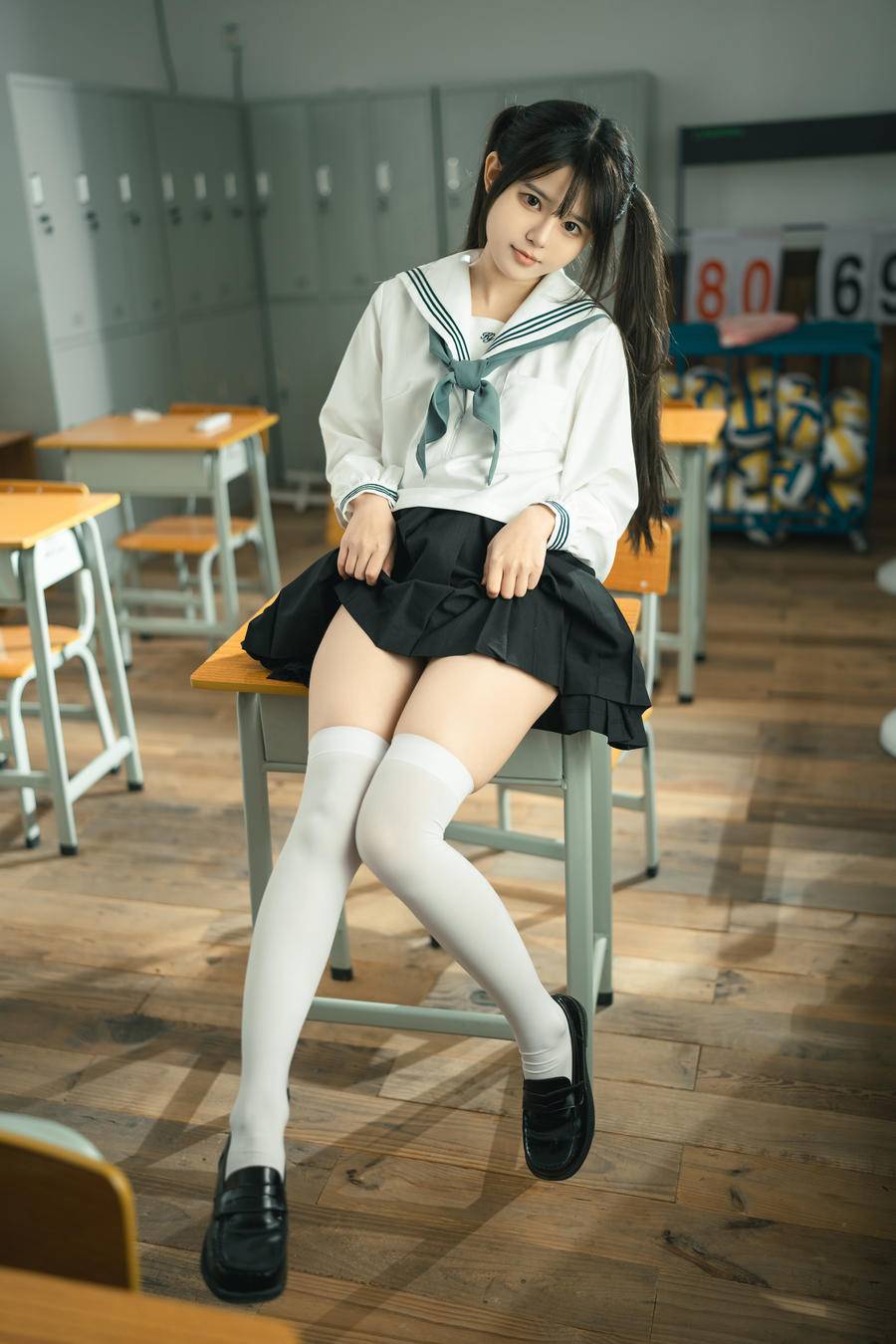 ef78c477aa821-0