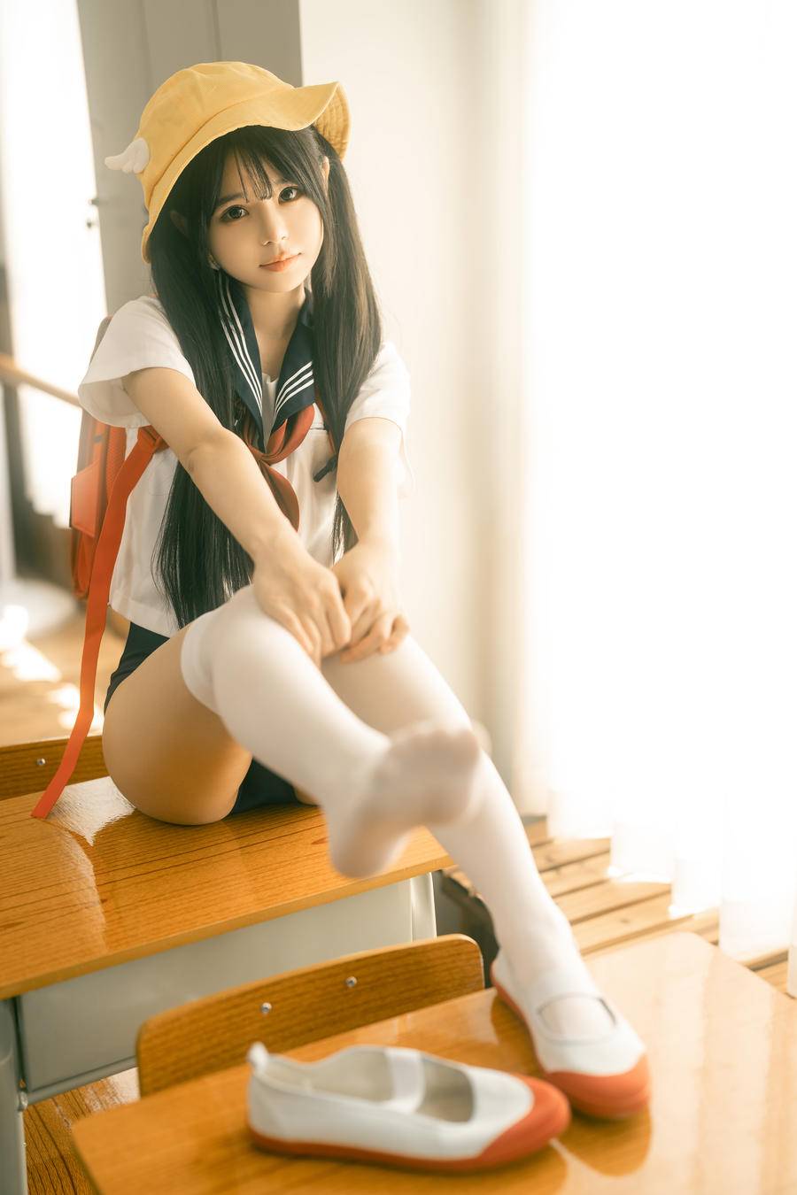 fc9010d6985fb-0_1