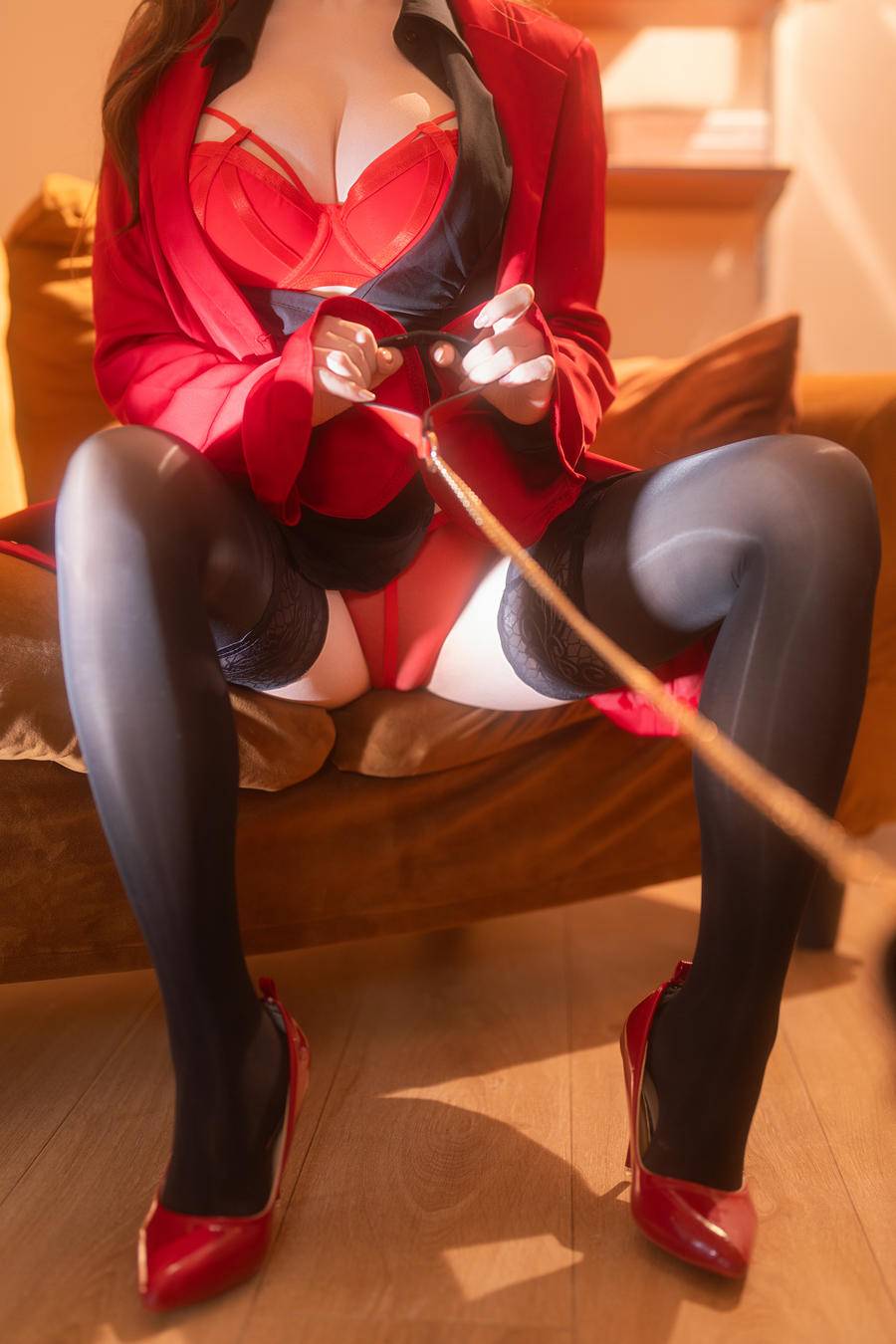 0bf2f1e4a8590-0