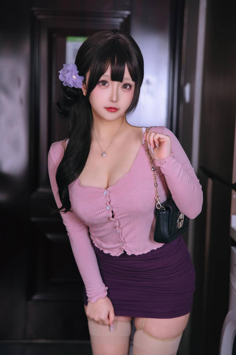 5d7033ef9f940-0