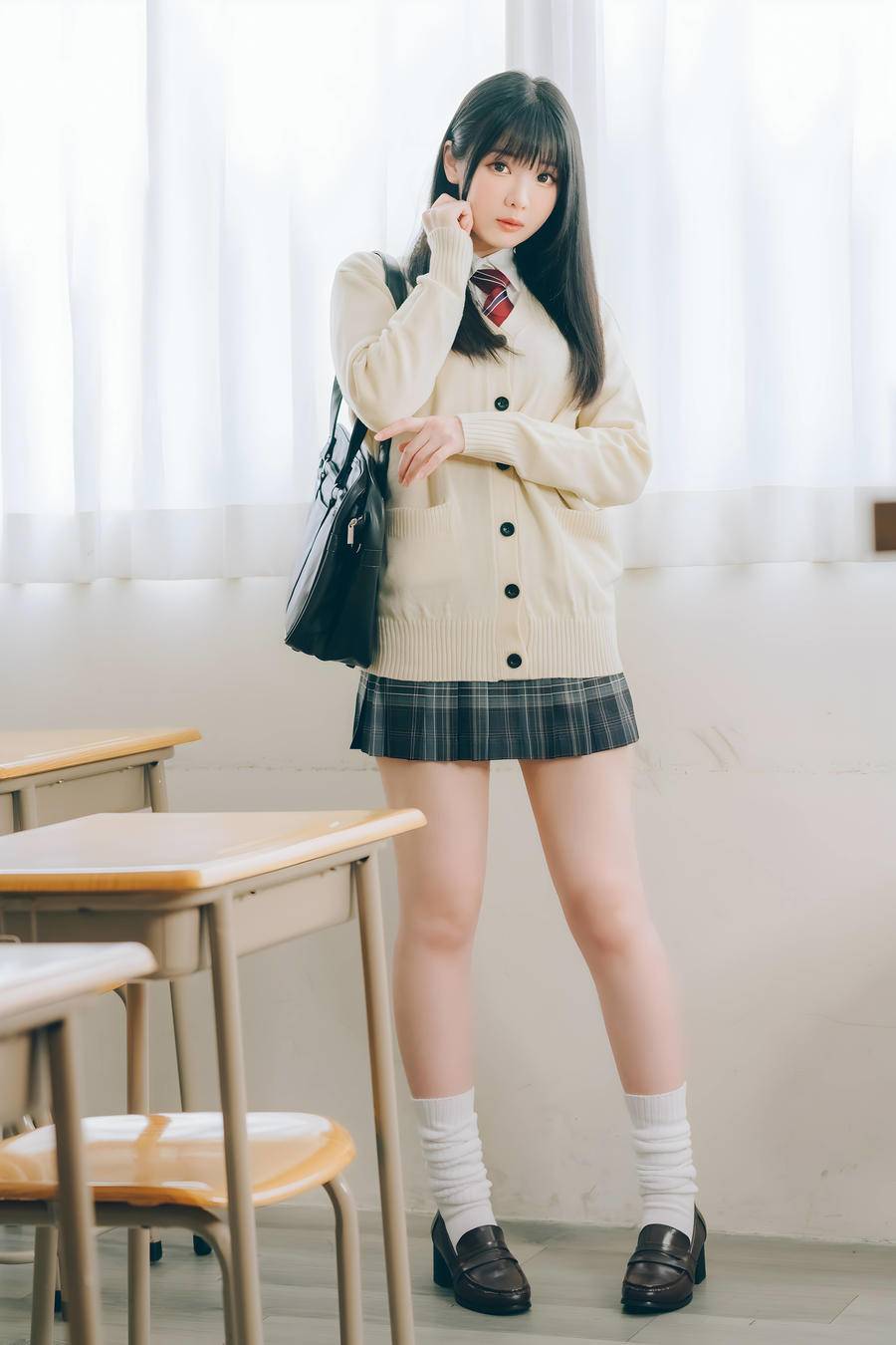 655f5ddd745d4-0