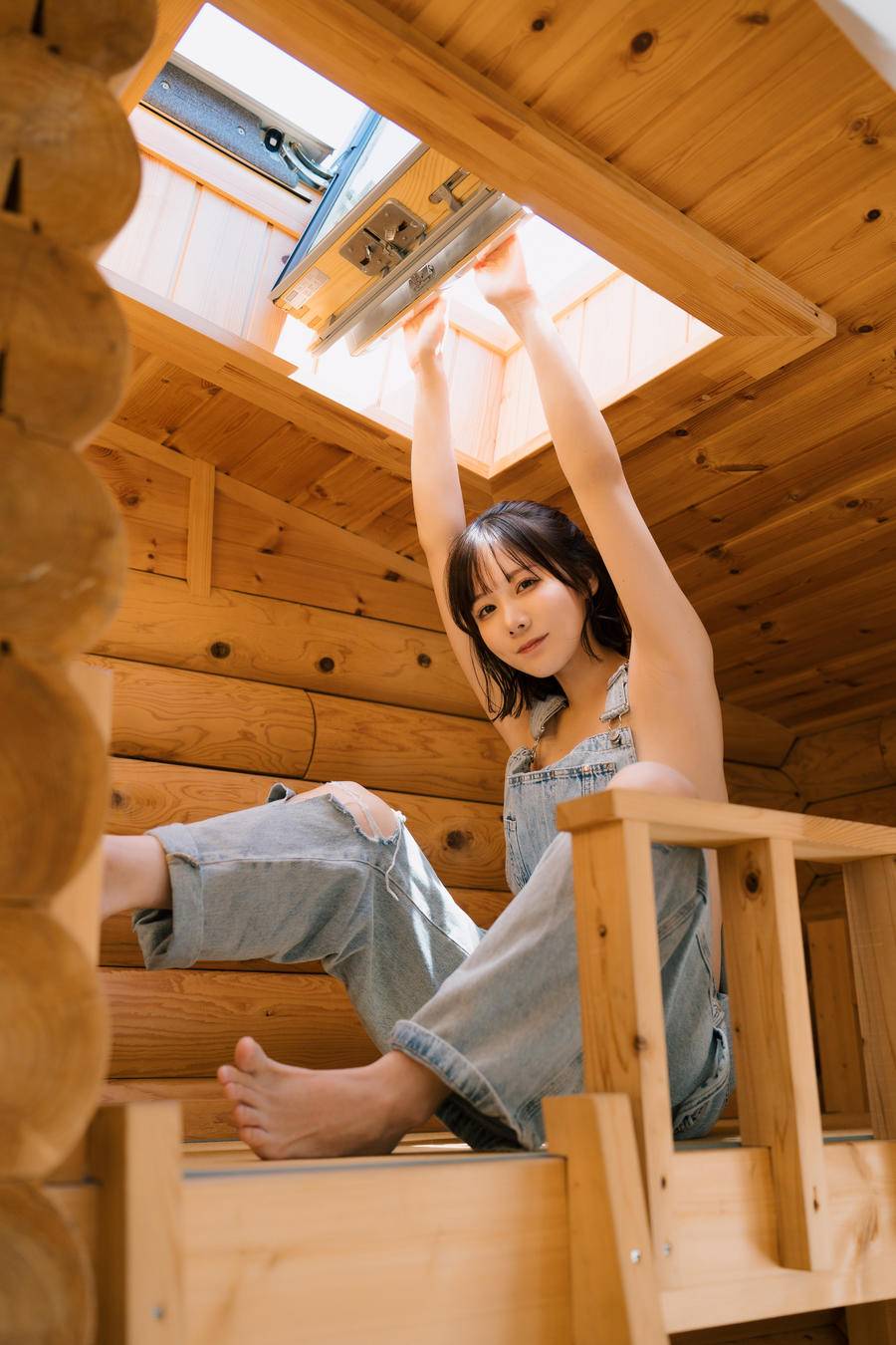 932e06fb78d87-0