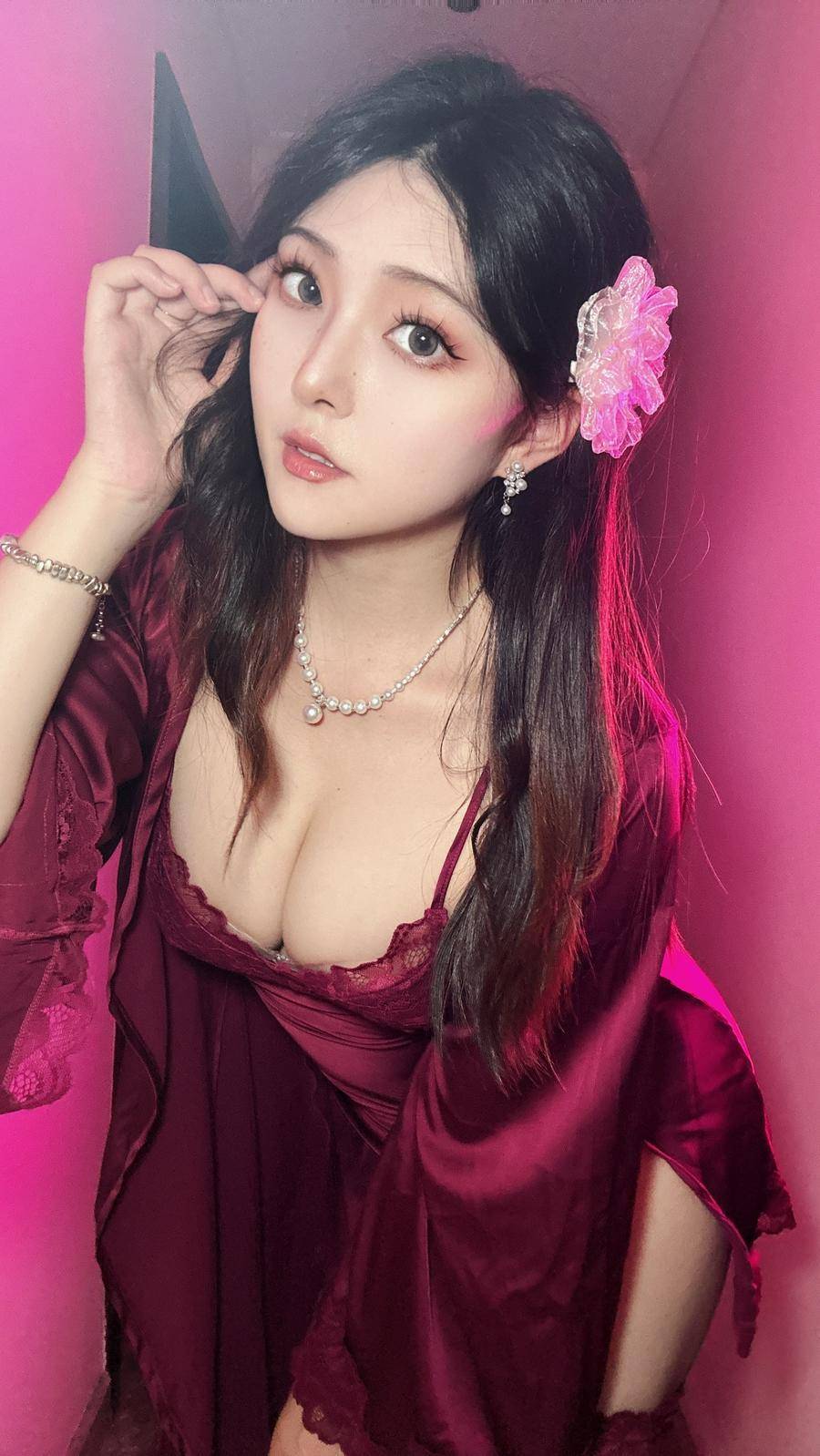 9b7d9b1f77428-0