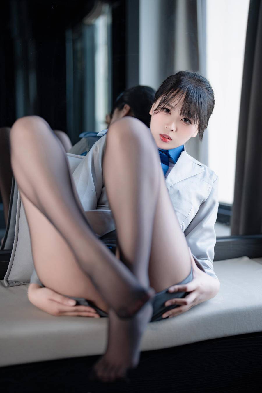 79b06bc581d84-0
