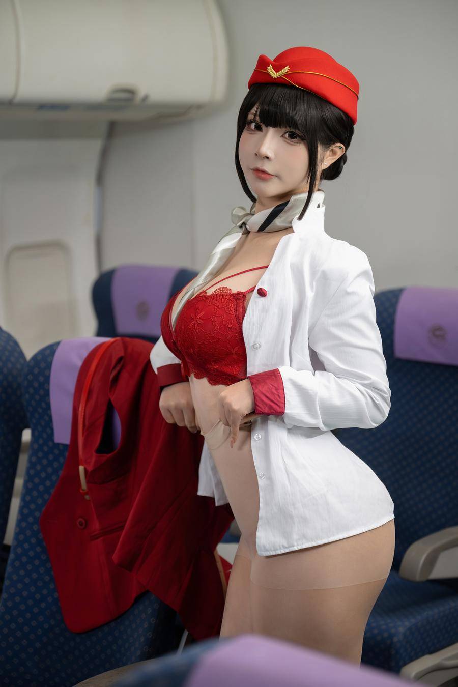 a6b07599fb3f2-0